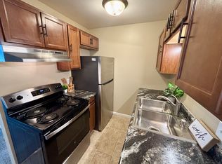 702 W Badger Rd #3, Madison, WI 53713