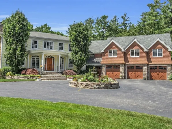 110 Harvard Rd, Bolton, MA 01740