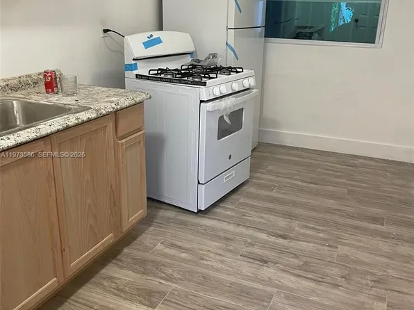 746 NE 80th St #E2, Miami, FL 33138