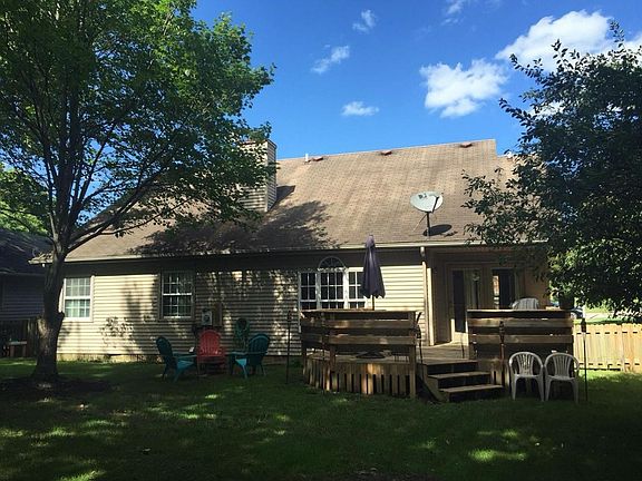 2nd image of 838 Spyglass Ln