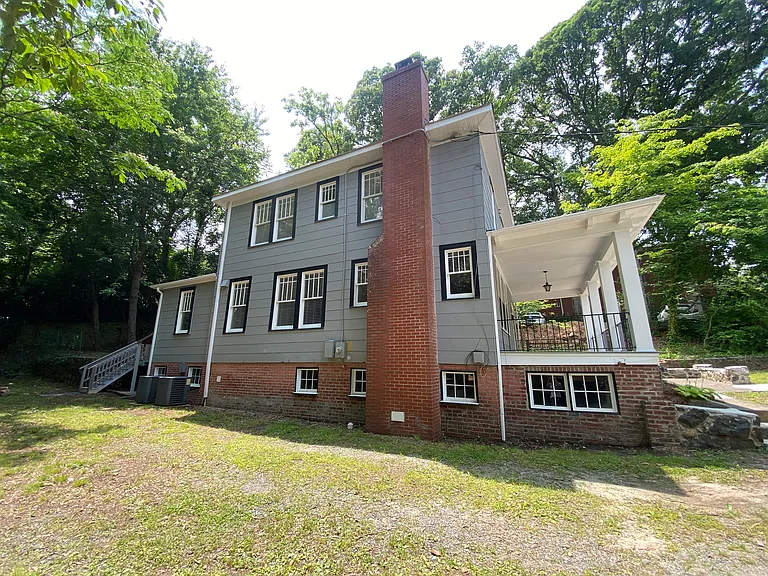 1912 Elizabeth Ave — Photo 29