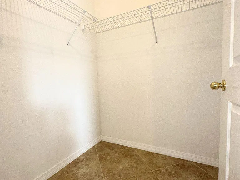 1003 Eagle Pond Dr #1003 — Photo 13