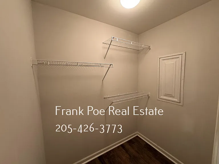 5901 Southwood Pkwy — Photo 14