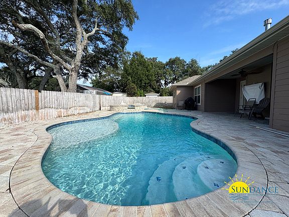 2nd image of 112 Benarr Ave