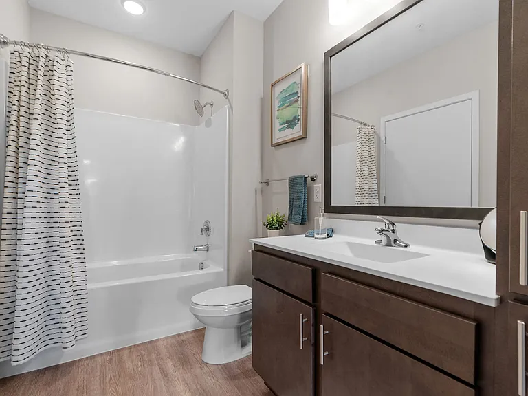 Overlook - 1 Bed / 1 Bath - 726 Sq.Ft.