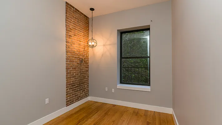 Rented by Nooklyn NYC LLC | media 16