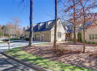 61 Lands End Dr, Greensboro, NC 27408