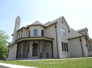 3443 Red Oak Dr, Bowling Green, KY 42104