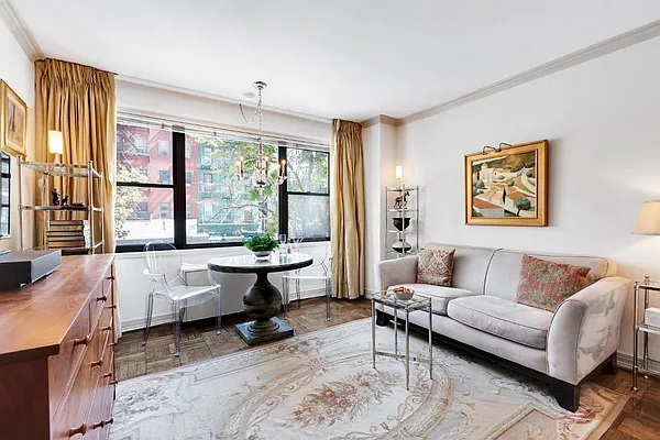 Sold by Level Group | media 2