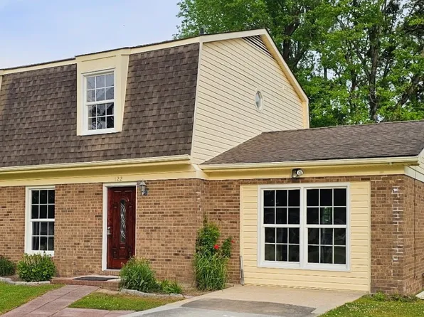 122 Daniels Ct, Havelock, NC 28532
