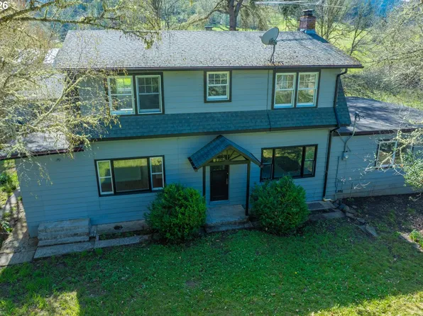 1355 Days Creek Cutoff Rd, Myrtle Creek, OR 97457