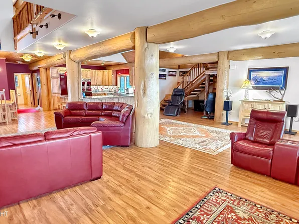 18098 N Hines Rd, Willow, AK 99688