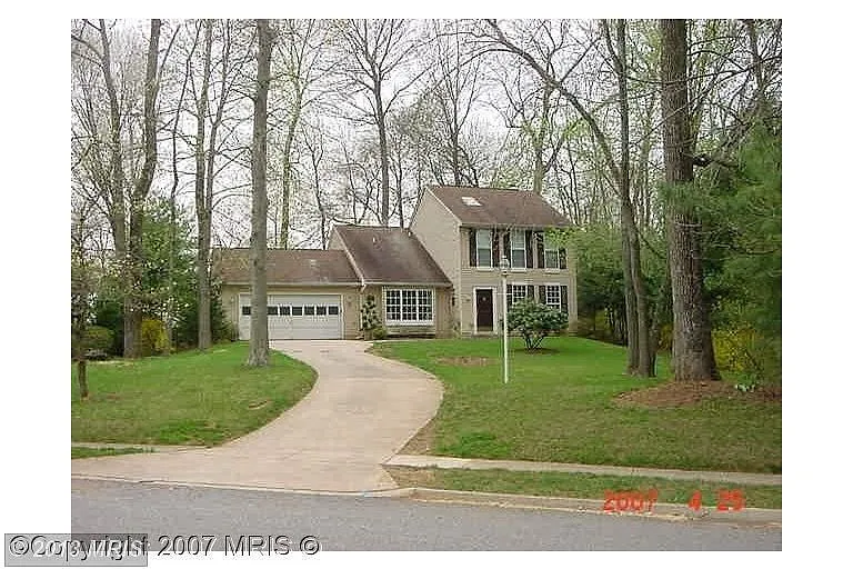 242 Hitching Post Dr photo 1