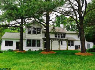 329 Green Pastures Dr, Dabneys, VA 23102