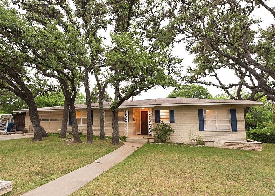 1st image of 934 Bluebonnet Dr