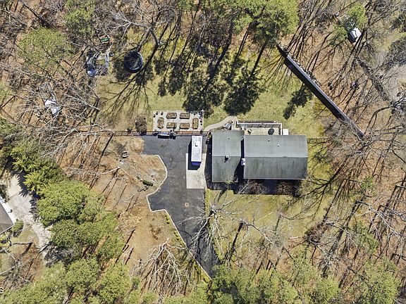 5th image of 193 Nomoco Road