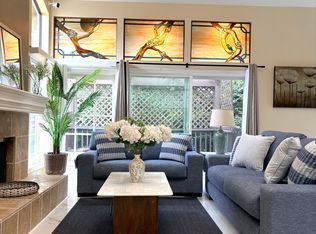 25 Rainbow Fls #26, Irvine, CA 92603