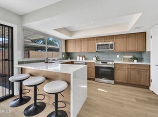 1815 W Citrus Way, Phoenix, AZ 85015