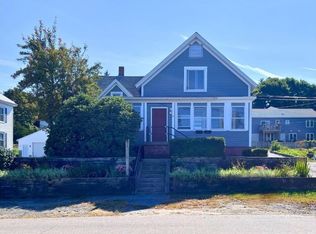 97 Pleasant St, Clinton, MA 01510