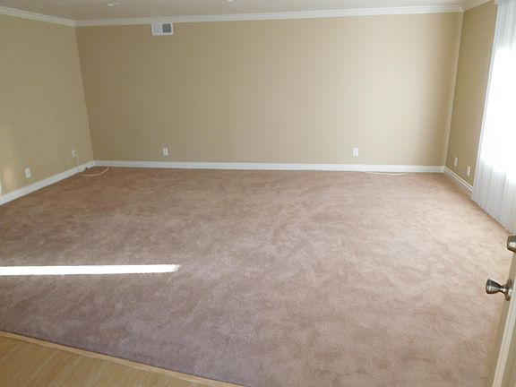 2nd image of 1017 Fairview Ave APT 9