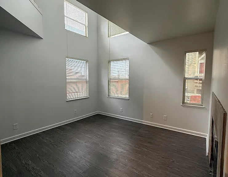 1306-1312 Q St #1308 — Photo 4