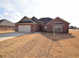 317 Correnti Ct, Springdale, AR 72762