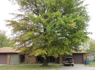 3480 S Christy Ct, Springfield, MO 65807