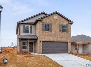 27949 Chalmers Cir, Harvest, AL 35749