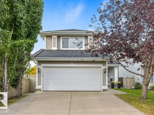 98 Eastgate Way, Saint Albert, AB T8N 7B6