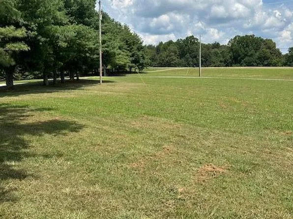 3 Hodgenville Rd, Campbellsville, KY 42718