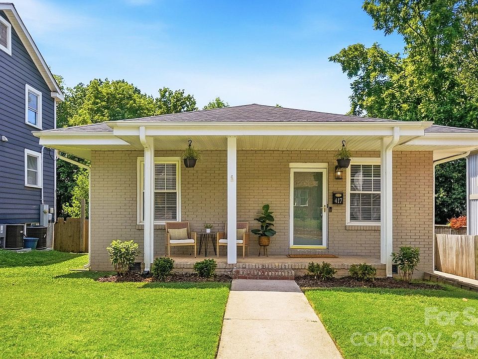 1st image of 417 Woodvale Pl