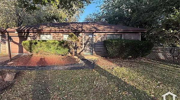 11604 Raymond Ave — Photo 1