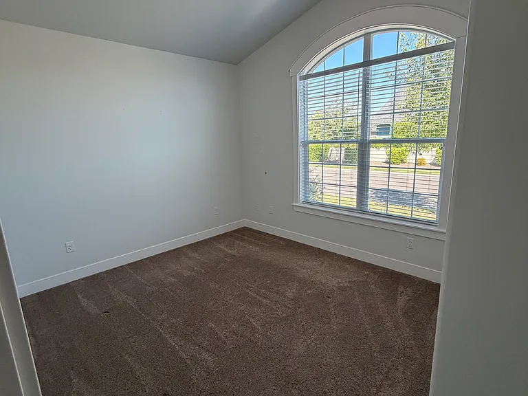 445 Eagle Rock Dr — Photo 18