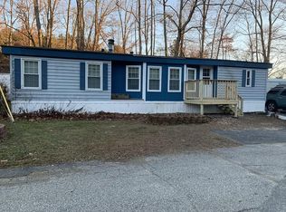 72 Hemlock Ln, Wales, MA 01081