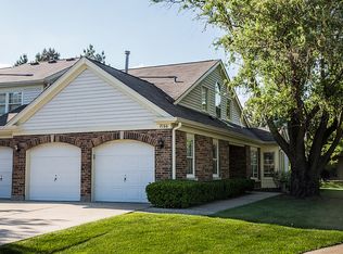 2166 Brandywyn Ln, Buffalo Grove, IL