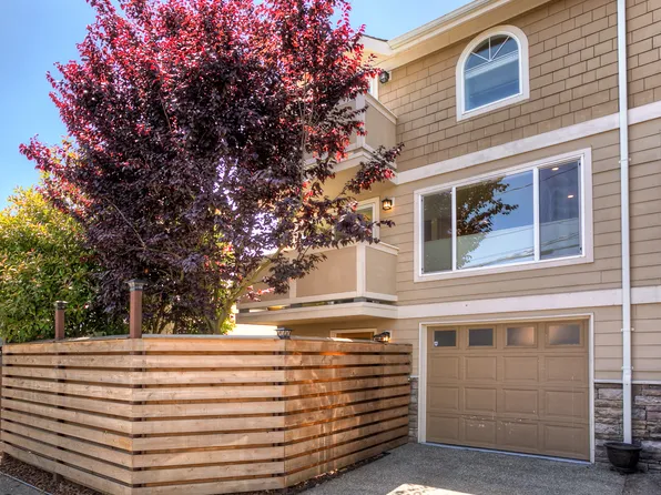 2344B 44th Ave SW, Seattle, WA 98116