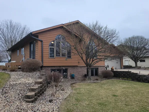 604 Hanover Ct, Rushford, MN 55971
