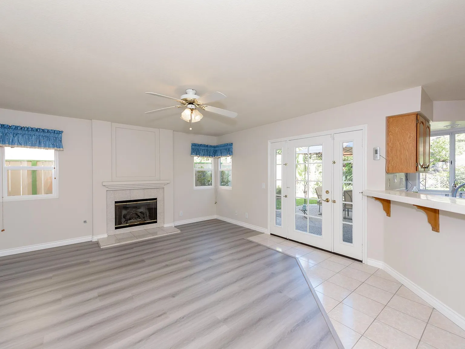 3 bed, 1938 sqft, $4,100 — Photo 4