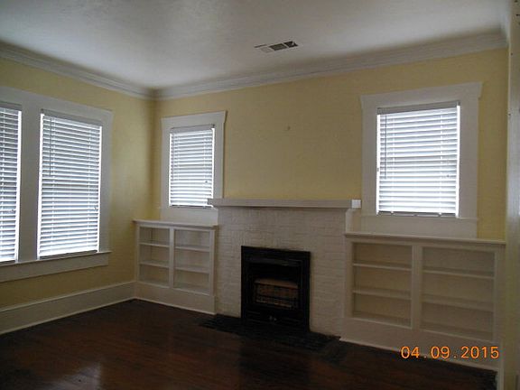 2nd image of 803 Durden St