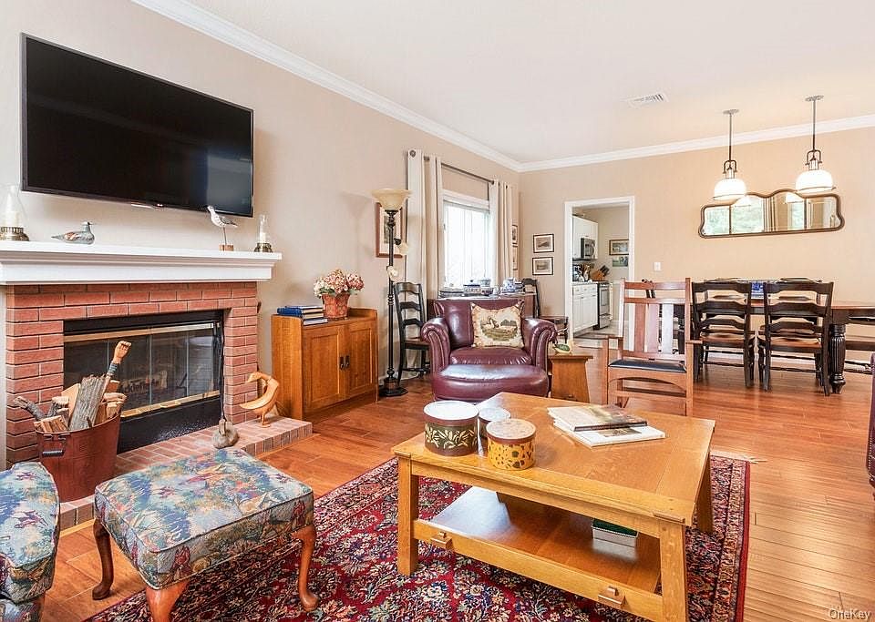 694b Heritage Hls Somers NY Zillow Apartments for Rent in Somers