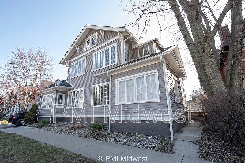 1st image of 1661 N Talbott St #2