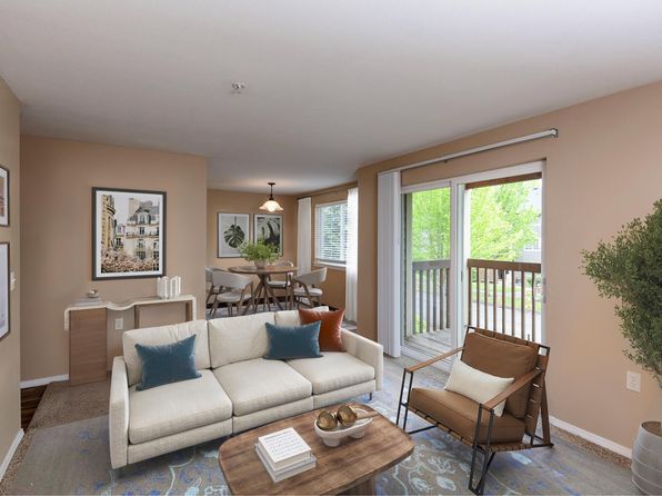 825 Harritt Dr NW #228