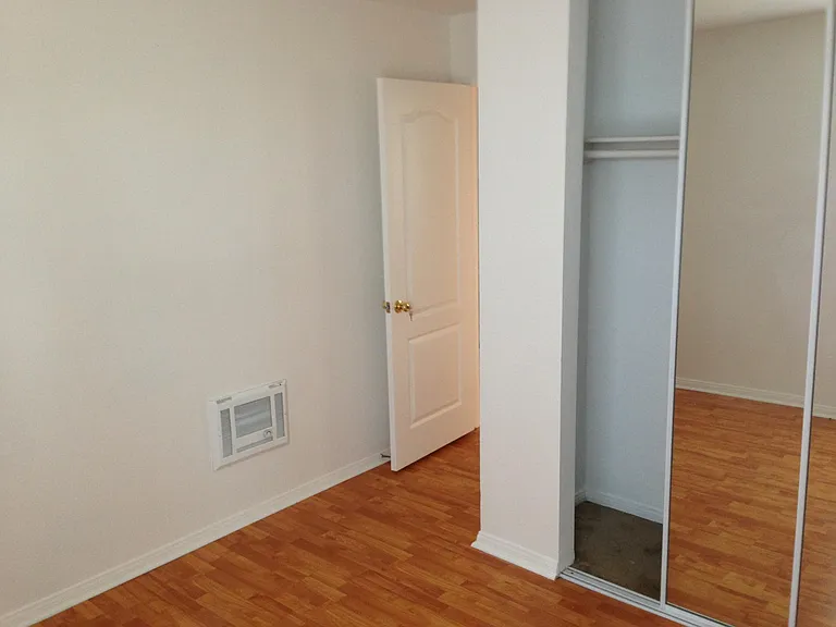 3454 Castle Glen Dr #126 — Photo 15