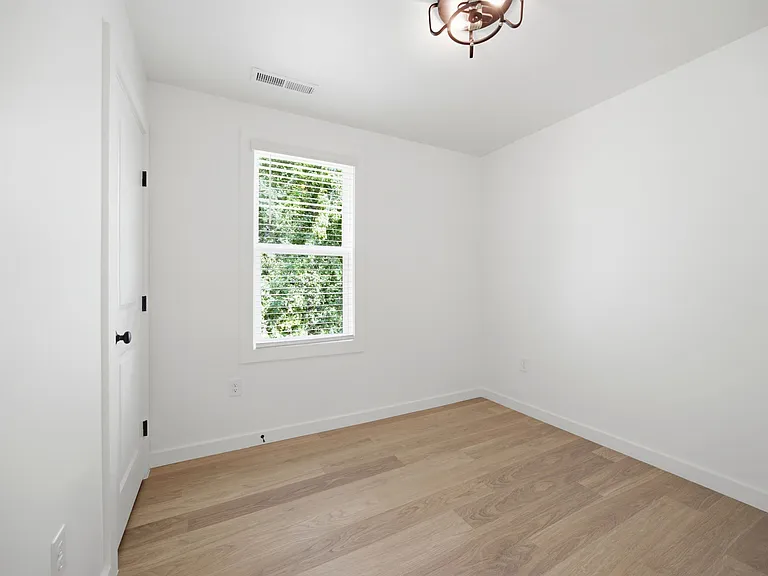 2815 Wilcox Pl — Photo 21