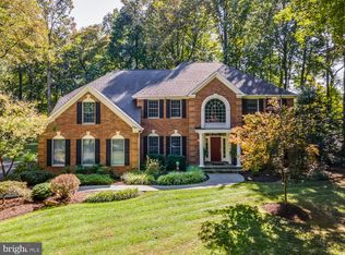 5716 Sunrise Hill Rd, Derwood, MD 20855