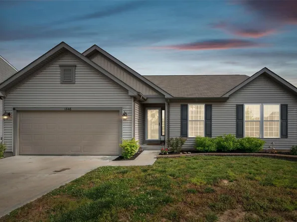 1848 Oak Dr, Festus, MO 63028