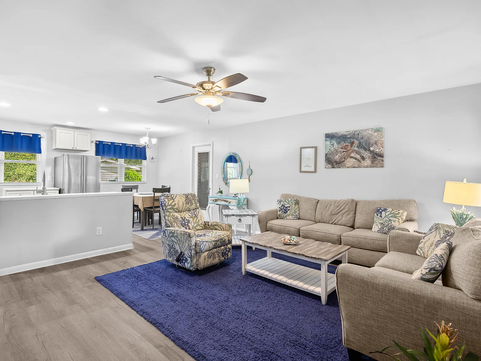 3 bed, 1242 sqft, $2,600 — Photo 4