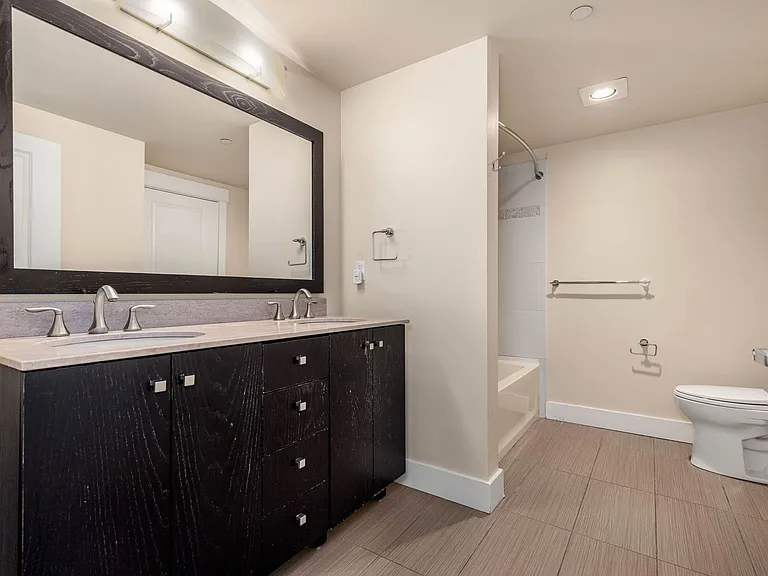 699 John St #218 — Photo 12