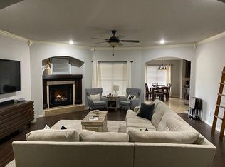 2312 N Cornwall Ave, Fayetteville, AR 72704