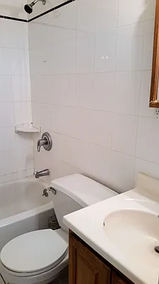 Rented by RR Jamaica Inc | media 7